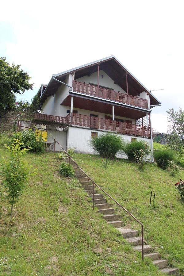 Apartman Dunav Aljmas ภายนอก รูปภาพ