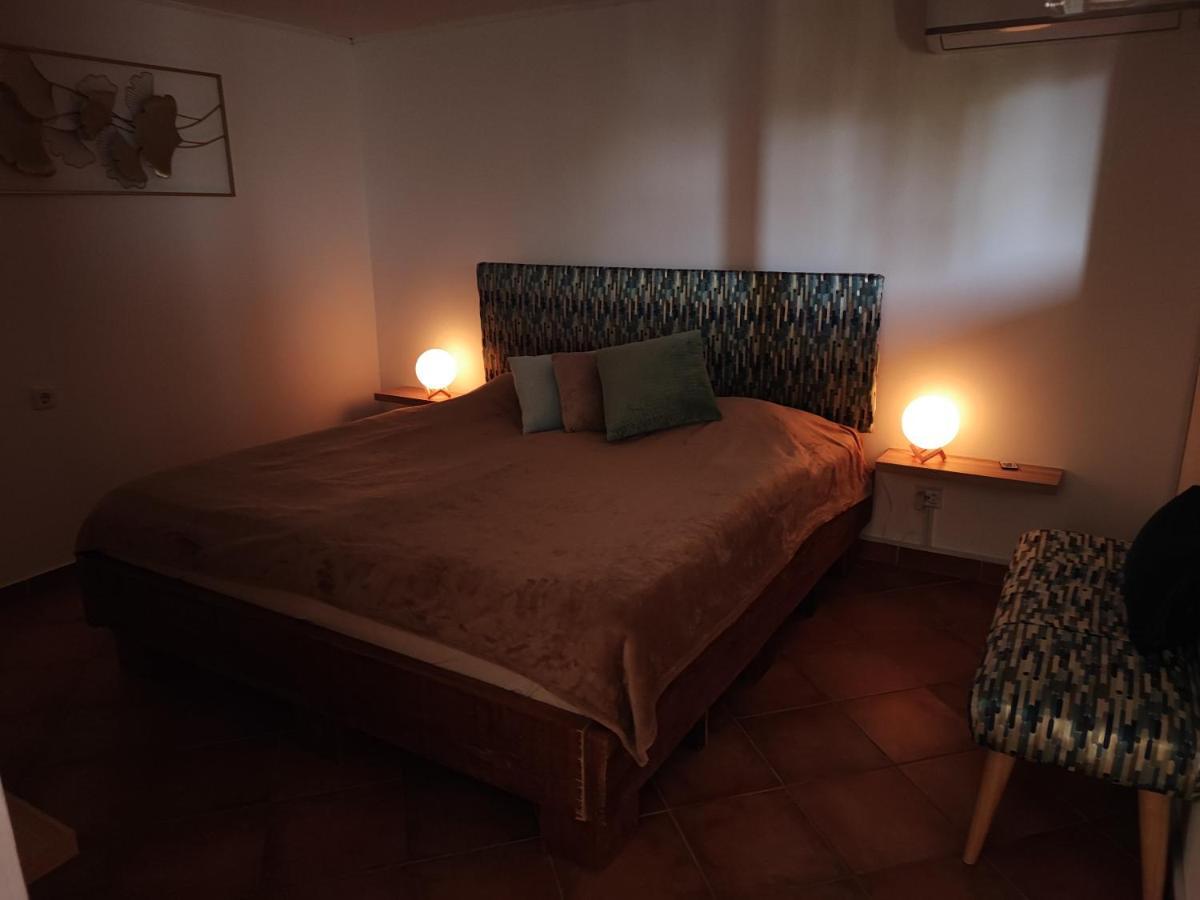 Apartman Dunav Aljmas ภายนอก รูปภาพ